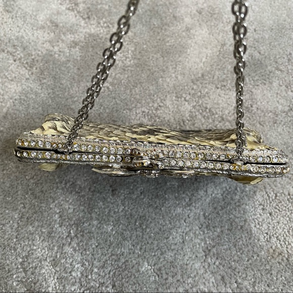 Clara Kasavina Cream Python Crystal Encrusted Bow Closure Evening Bag/Clutch - Picture 7 of 12